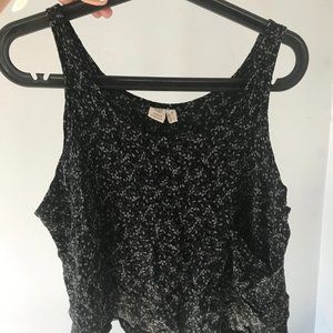 Urban Renewal Small Relaxed Casual Black & Grey Crop Top, Petal and Vine Design